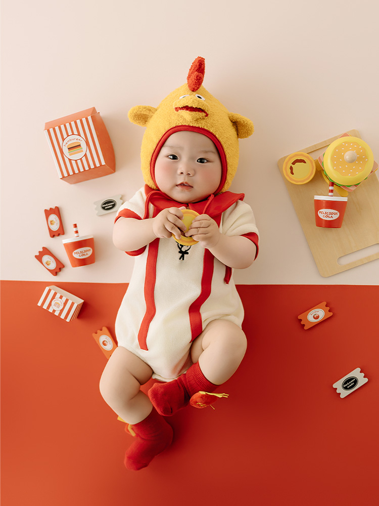 Baby Food With Chicken - Alat Peraga Fotografi Tonggak Perkembangan Bayi