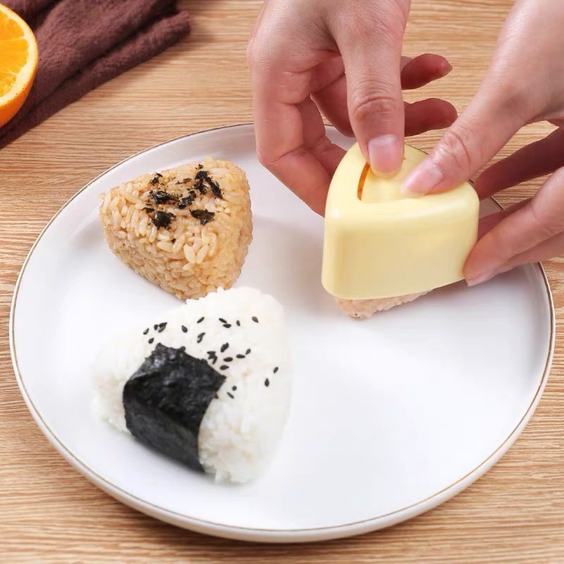 1/2 Buah Cetakan Sushi Plastik - Baby Food Japanese ulasan dan harga